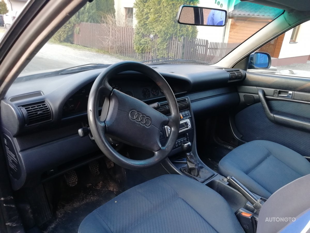 Audi A6, 1995 - pohled č. 5