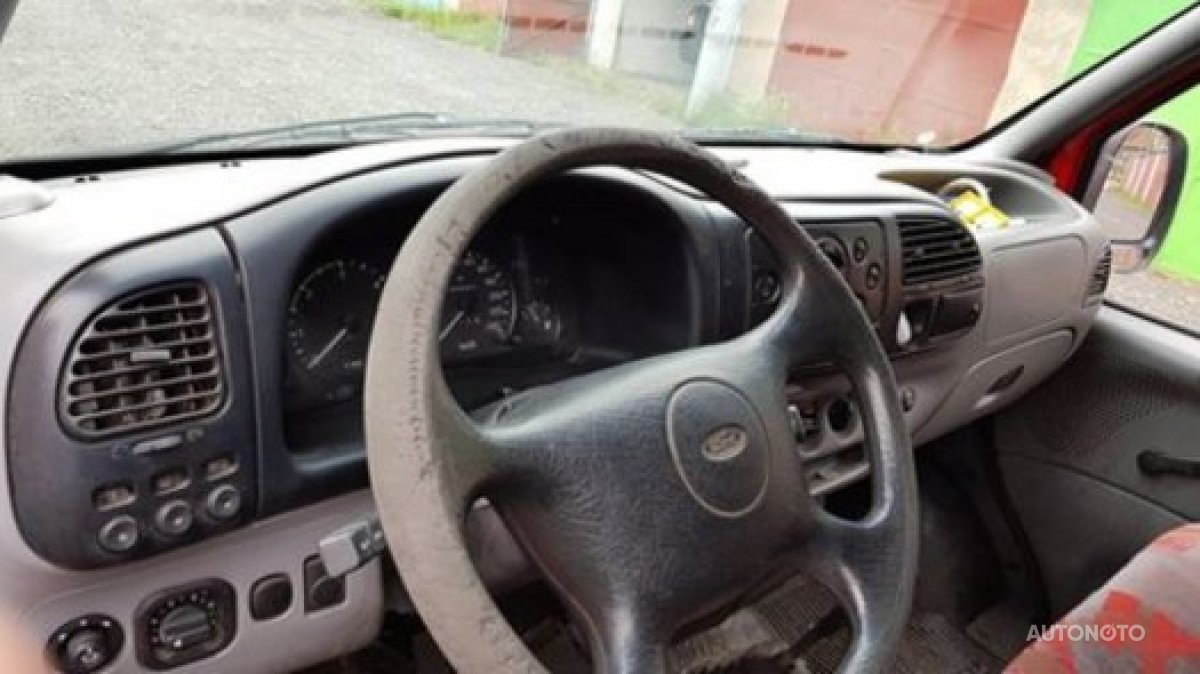 Ford Transit, 1999 - pohled č. 3
