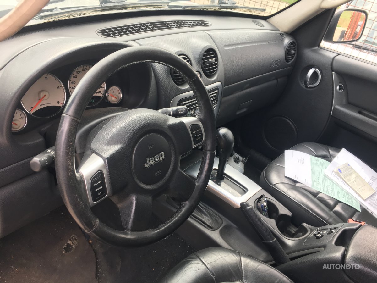 Jeep Cherokee, 2003 - pohled č. 4