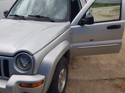 Jeep Cherokee, 2003 - pohled č. 2