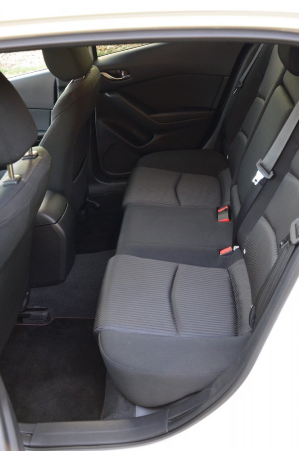 Mazda 3, 2014 - pohled č. 13