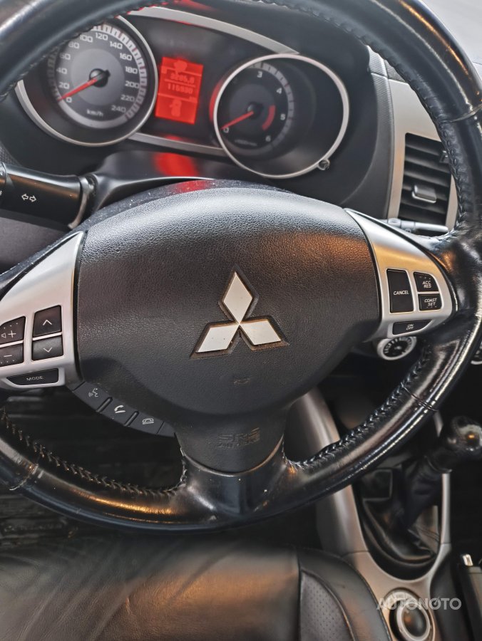 Mitsubishi Outlander, 2009 - pohled č. 12