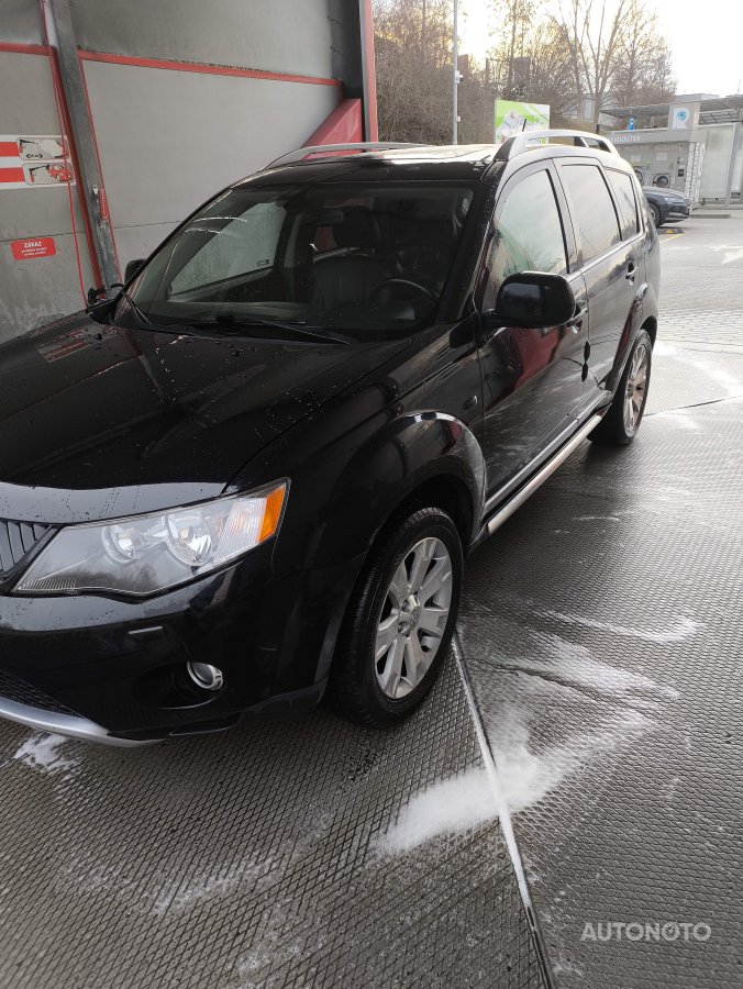 Mitsubishi Outlander, 2009 - pohled č. 2