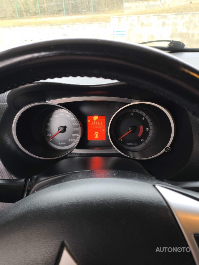 Mitsubishi Outlander, 2009 - pohled č. 4