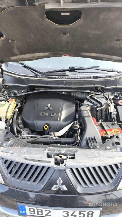 Mitsubishi Outlander, 2009 - pohled č. 5