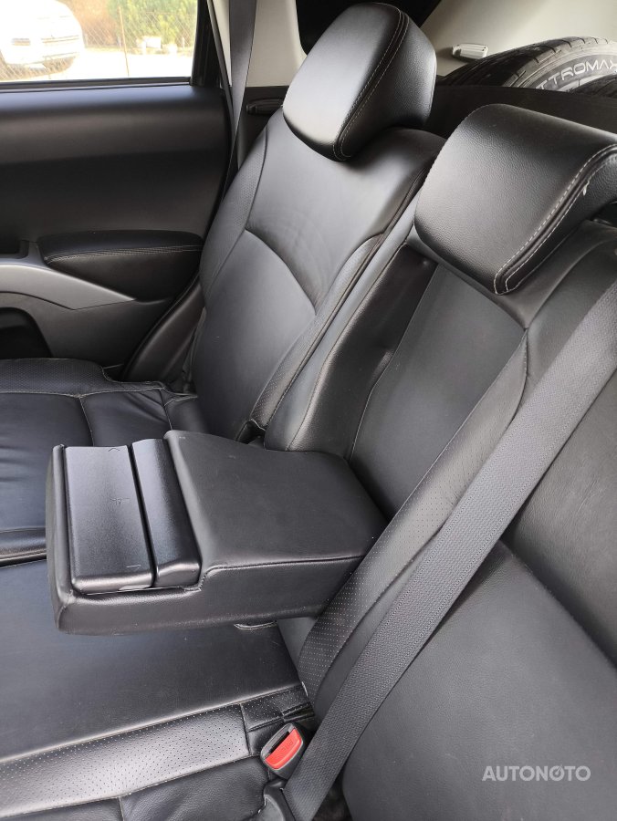 Mitsubishi Outlander, 2009 - pohled č. 7