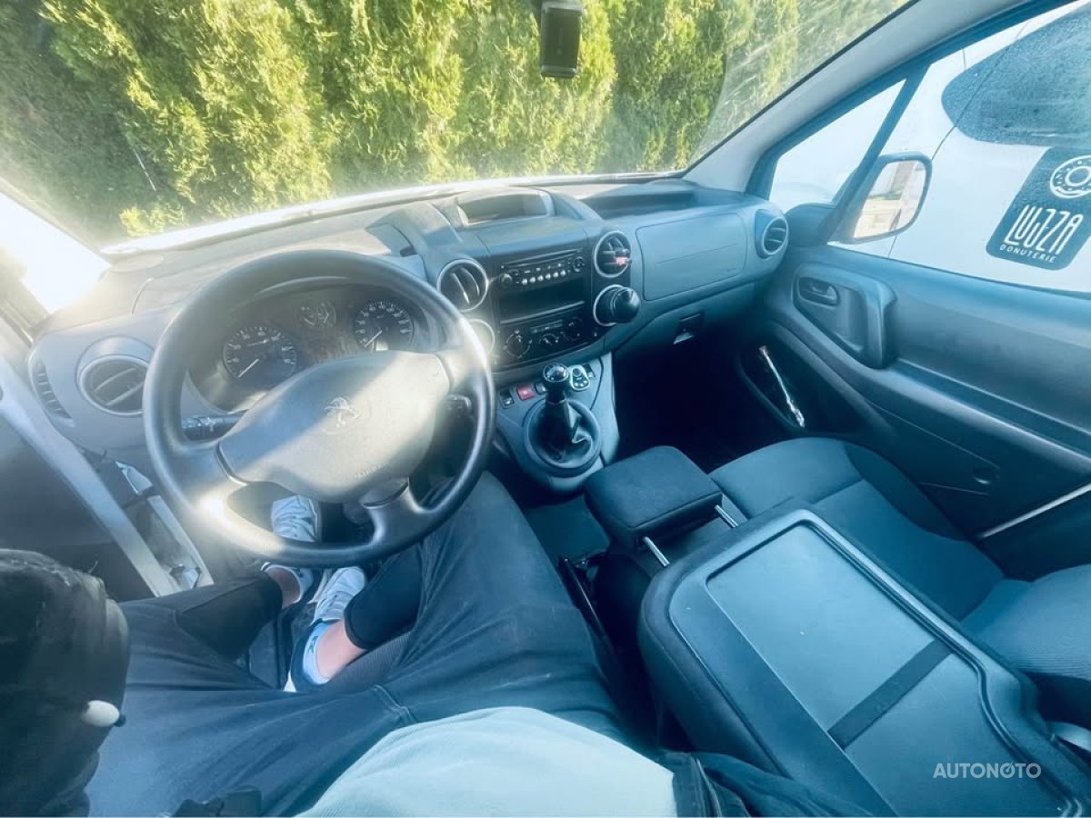Peugeot Partner, 2018 - pohled č. 3