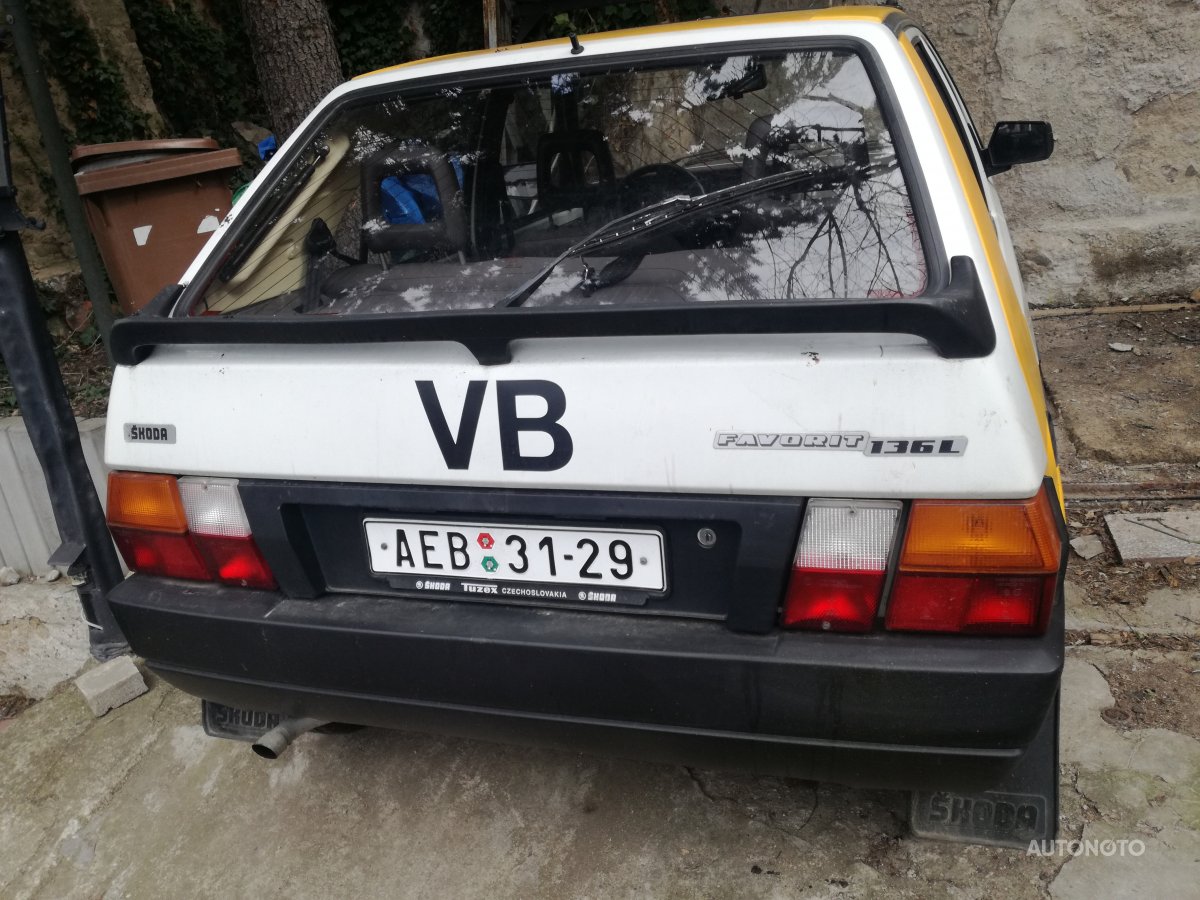 Škoda Favorit, 1989 - pohled č. 3